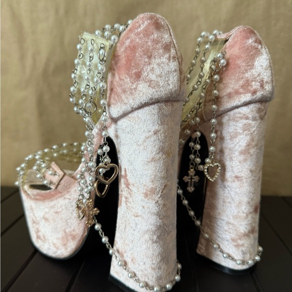 Dolls Kill Sugar Thrills Holy Revelation pink velvet platform heel. Size 5 - Picture 7 of 12